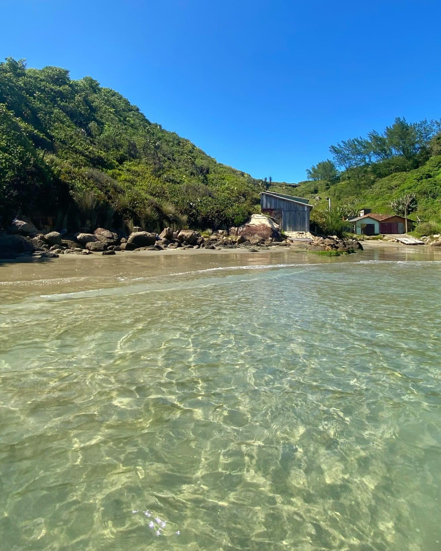 Praia dos Amores