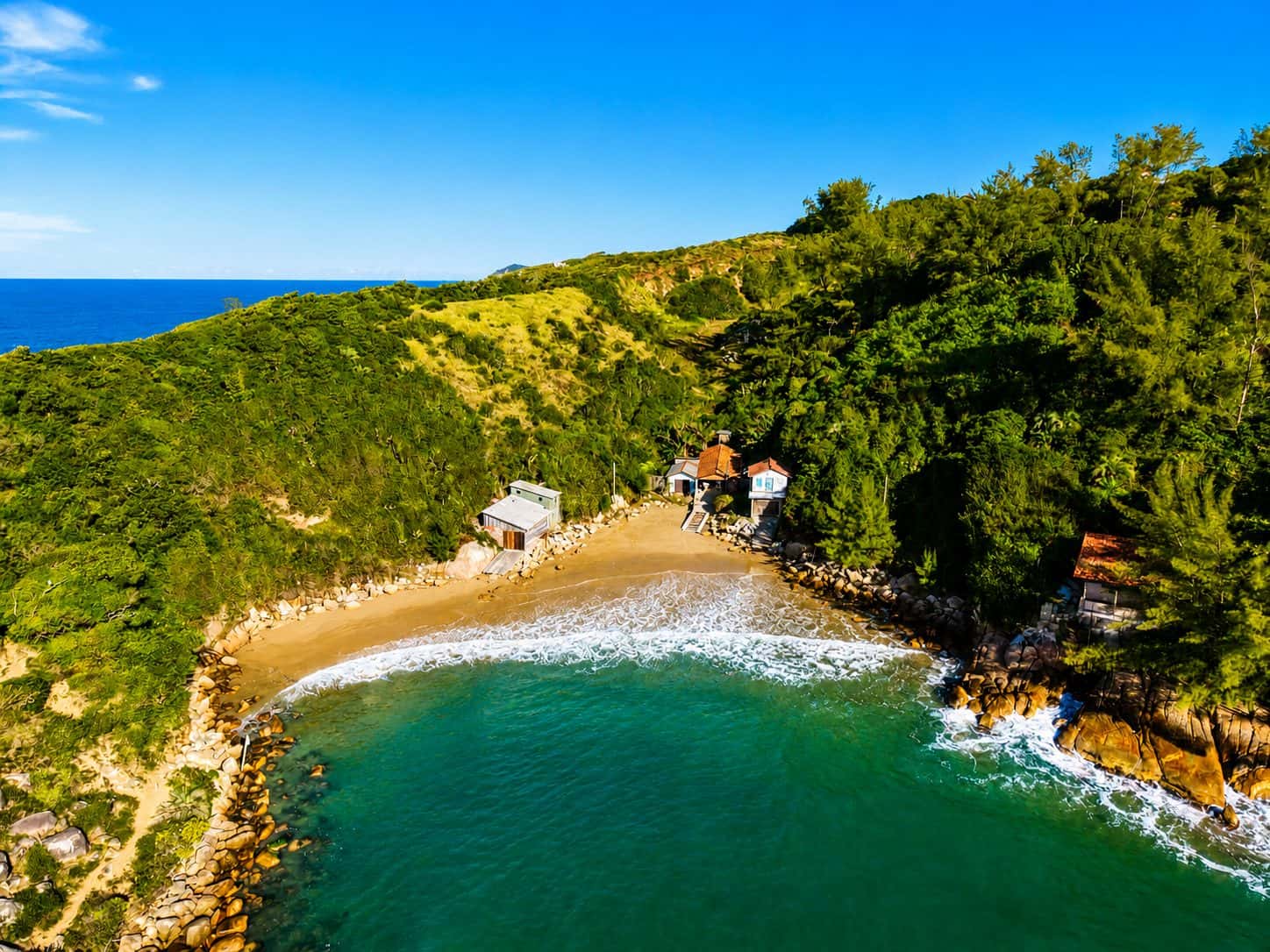 Praia dos Amores